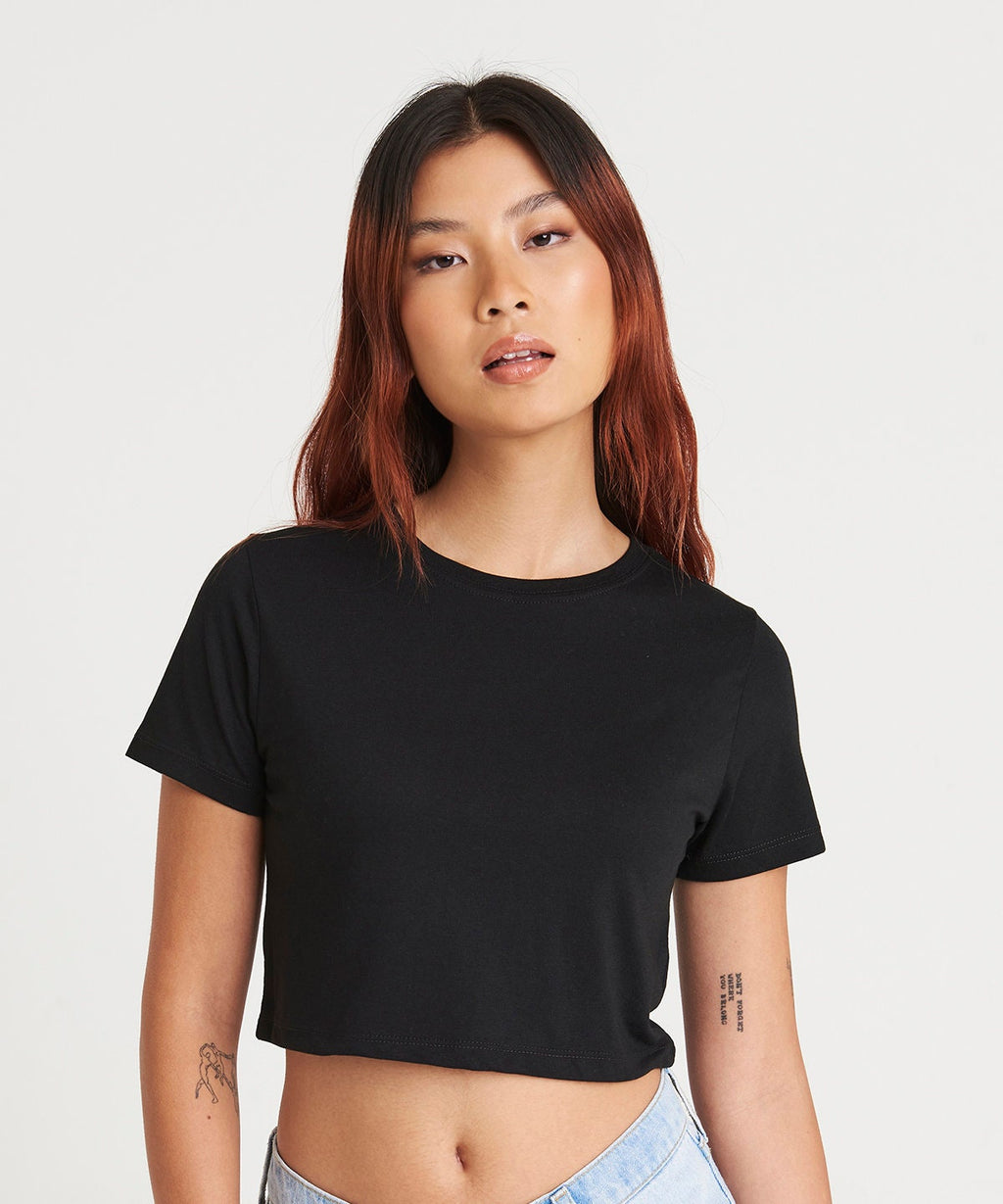 Kiss Me It's My Birthday Ladies Cropped Printed T-Shirt Cute Y2K Baby Tee