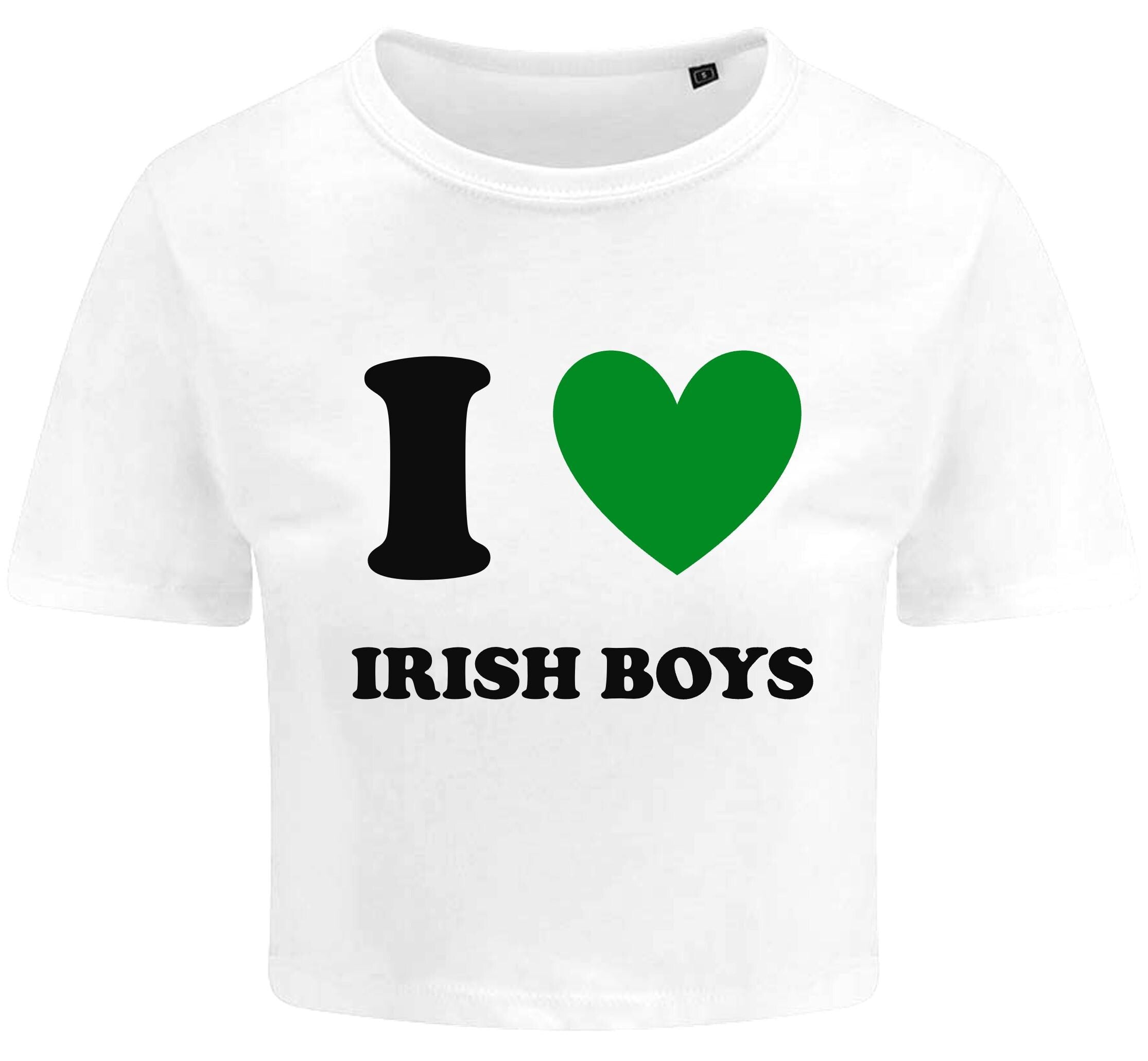 I Love Irish Boys Ladies Cropped Printed T-Shirt St Patricks Day Cute Y2K Baby Tee