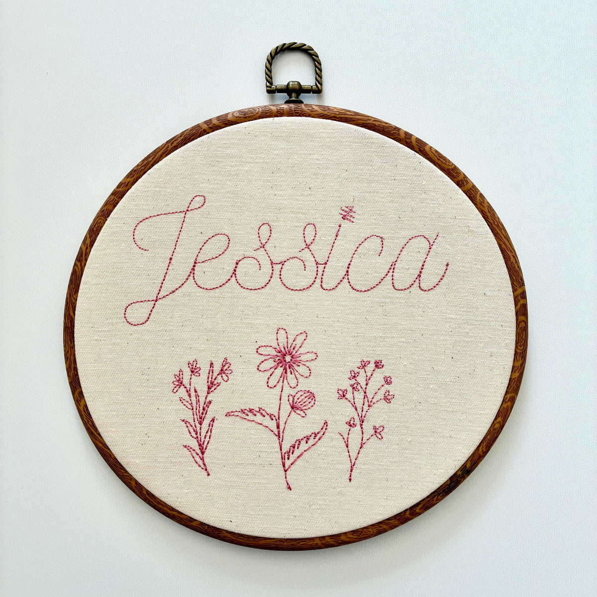 Personalised Floral Embroidery Hoop – Custom Name Embroidered Vintage Art Nursery Decor Baby Shower Birth Announcement Gift