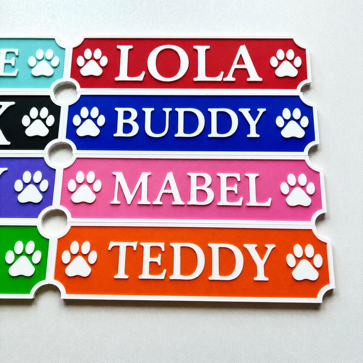 Personalised Dog Name Paw Sign – Custom Pet Crate Cage House Decoration Plate