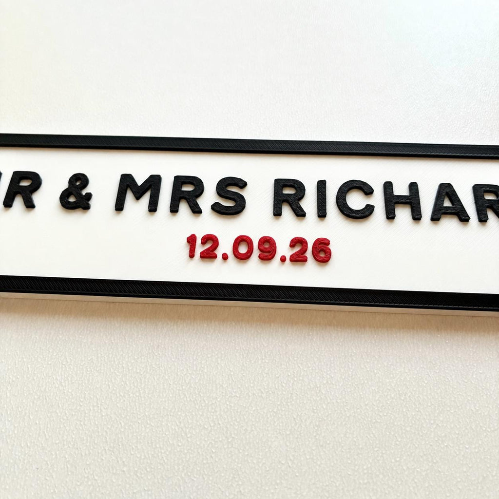 Personalised Text Sign – Custom Mr & Mrs Wedding Street Road House Decoration Plate