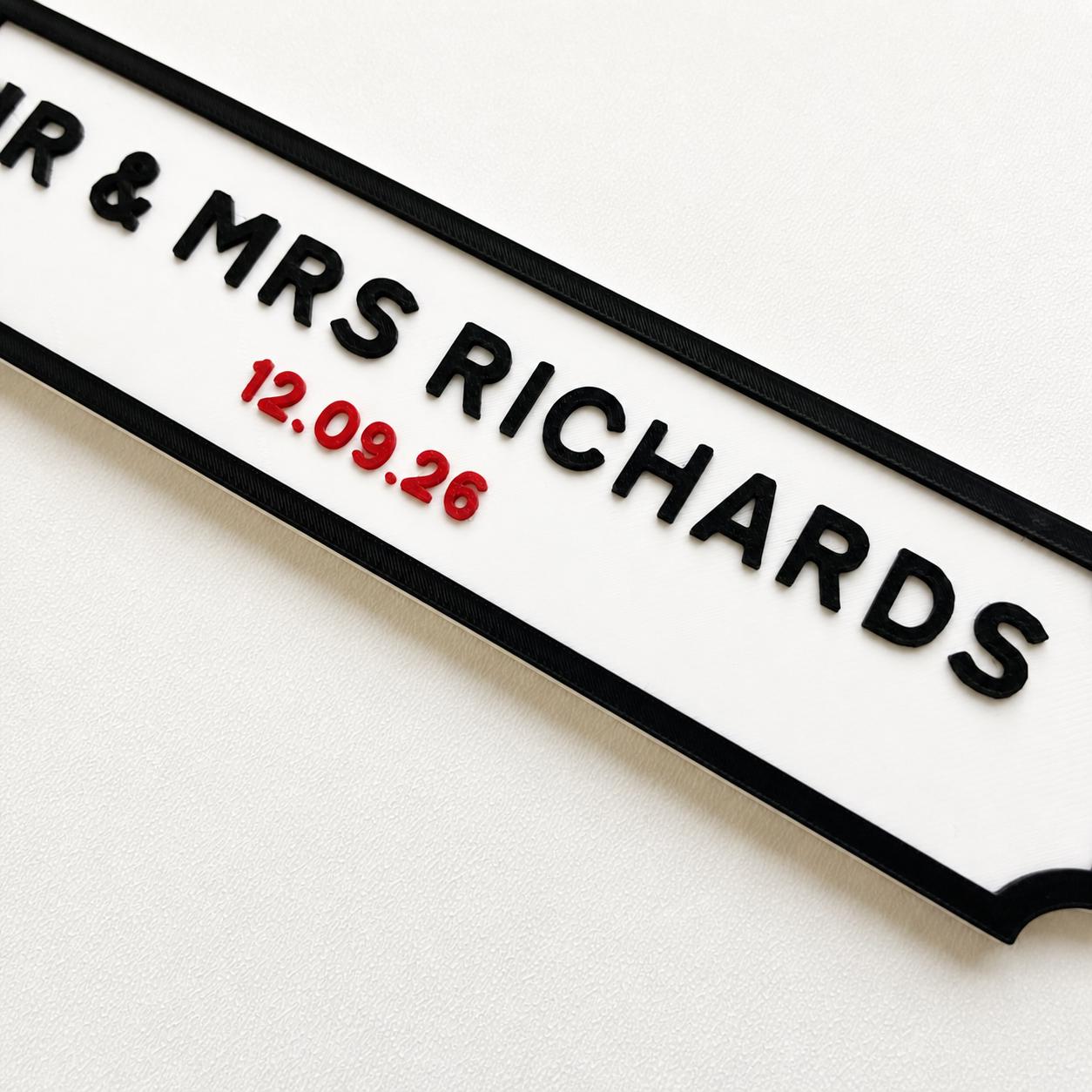 Personalised Text Sign – Custom Mr & Mrs Wedding Street Road House Decoration Plate