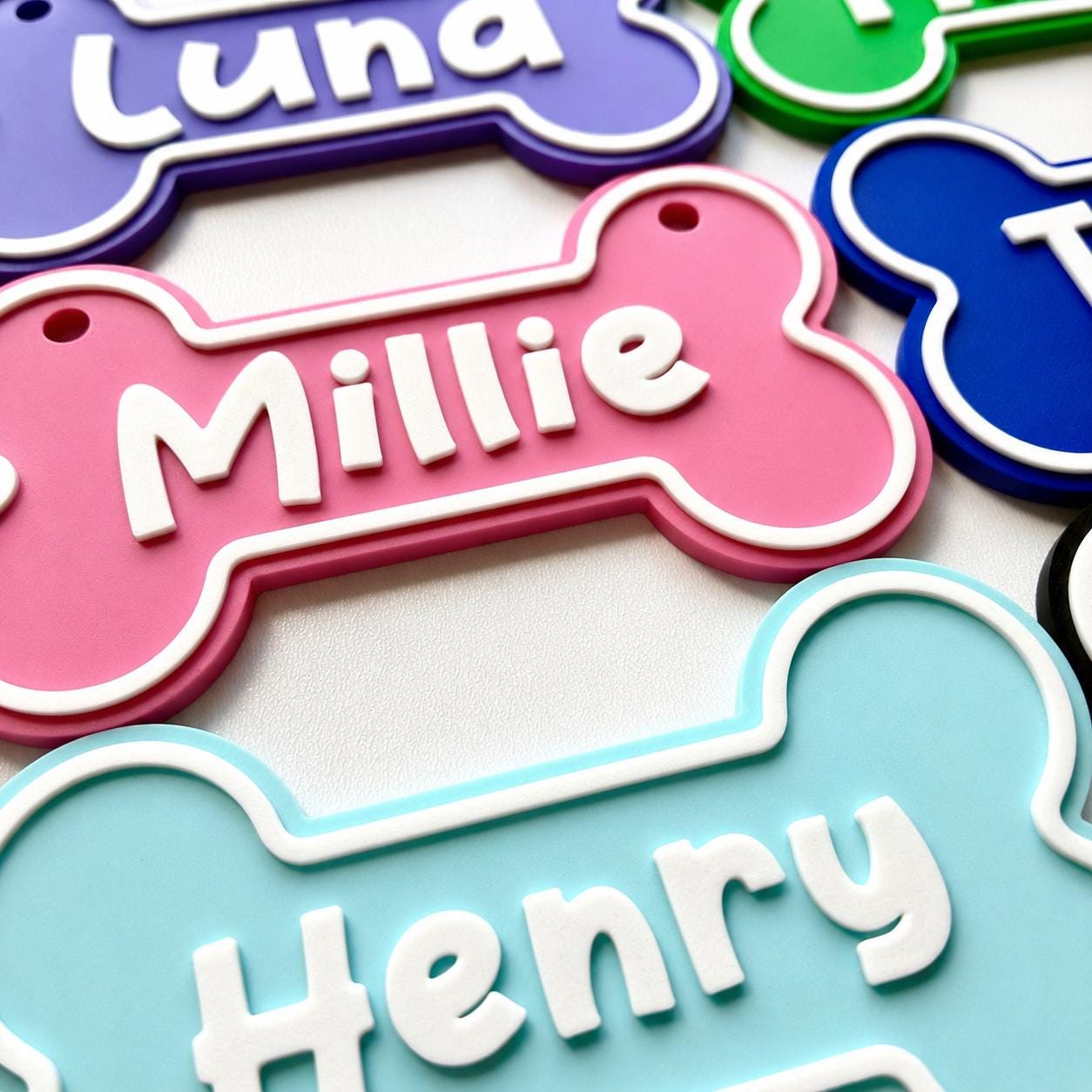 Personalised Dog Name Bone Sign – Custom Pet Crate Cage House Decoration Plate