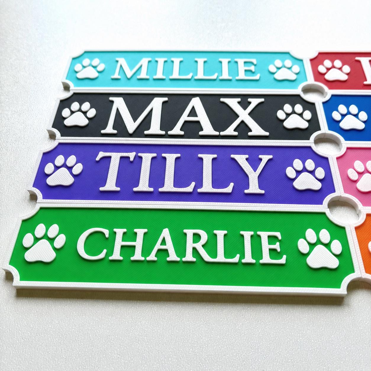 Personalised Dog Name Paw Sign – Custom Pet Crate Cage House Decoration Plate