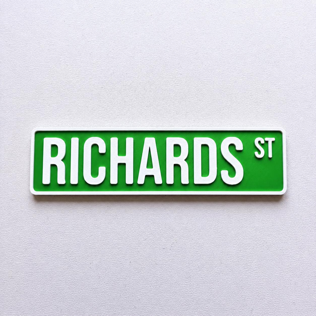 Personalised Text New York Green Street Sign Road Avenue House Decoration Plate