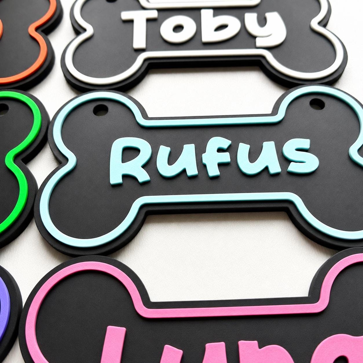 Personalised Dog Name Bone Sign – Custom Pet Crate Cage House Decoration Plate