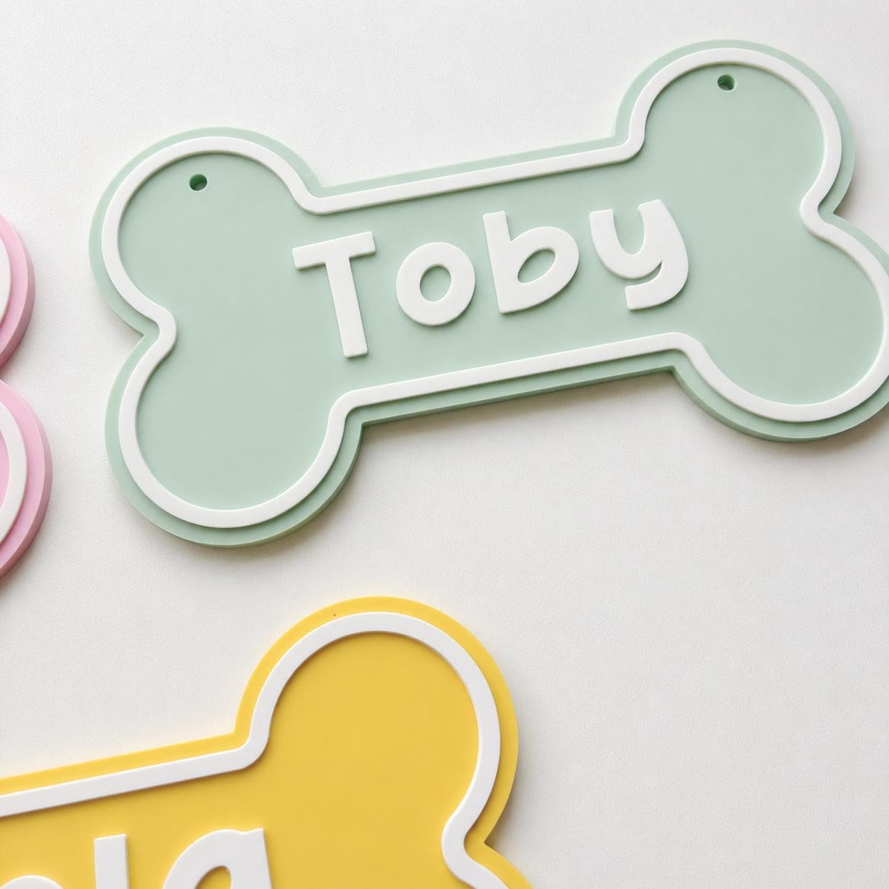 Personalised Dog Name Bone Sign – Custom Pet Crate Cage House Decoration Plate