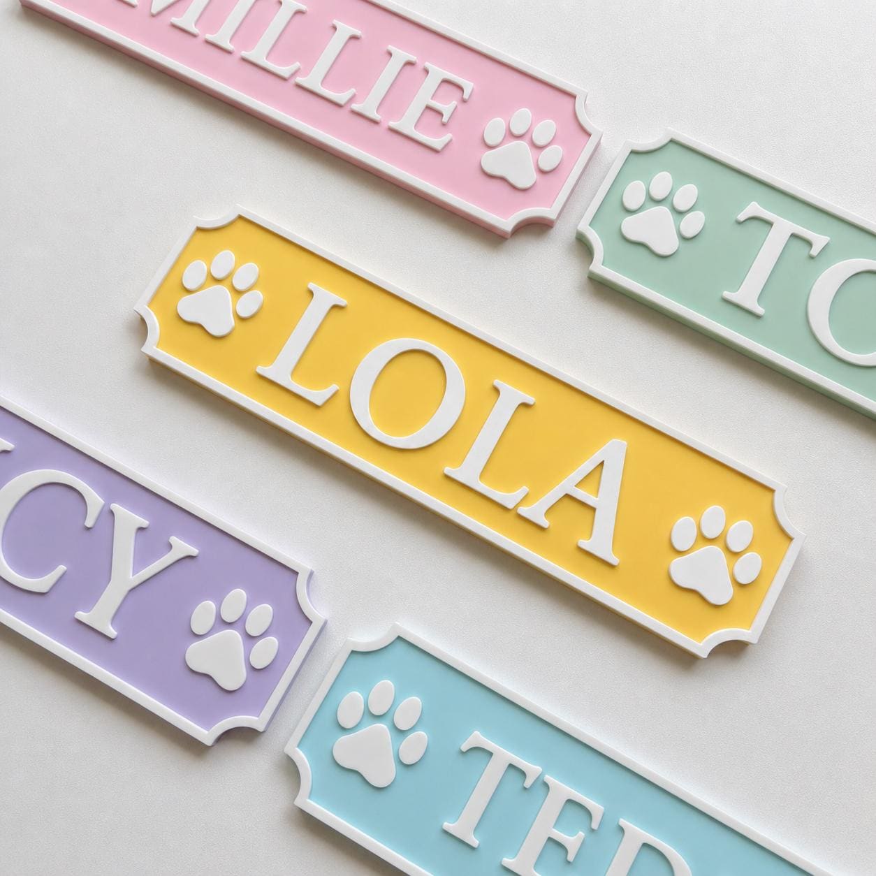 Personalised Dog Name Paw Sign – Custom Pet Crate Cage House Decoration Plate