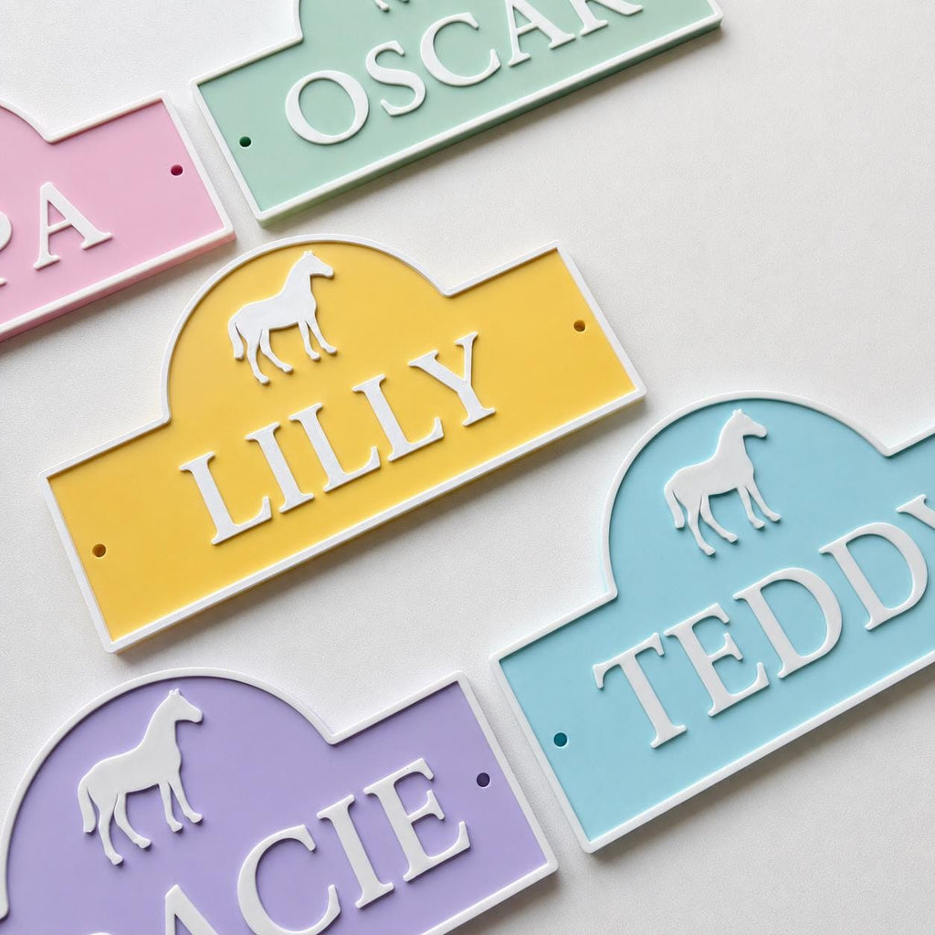 Personalised Name Horse Door Sign – Custom Girls Bedroom Decoration Plate Plaque