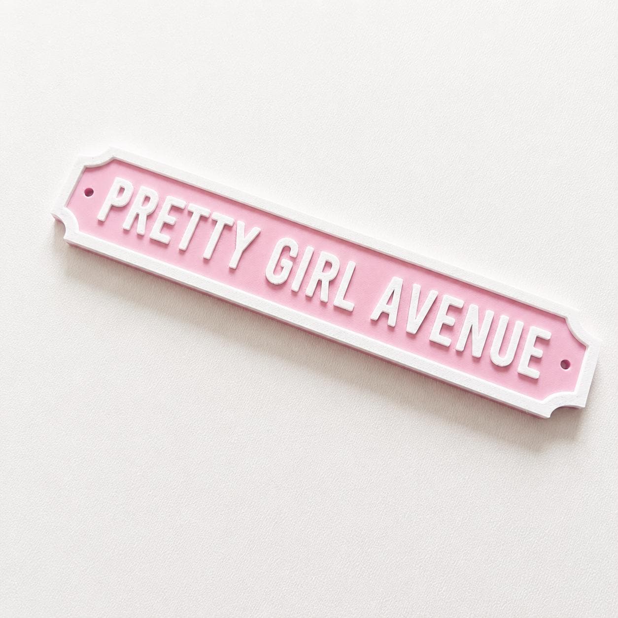Pretty Girl Avenue Sign Girls Pink Bedroom Decor Door Decoration Plate Plaque