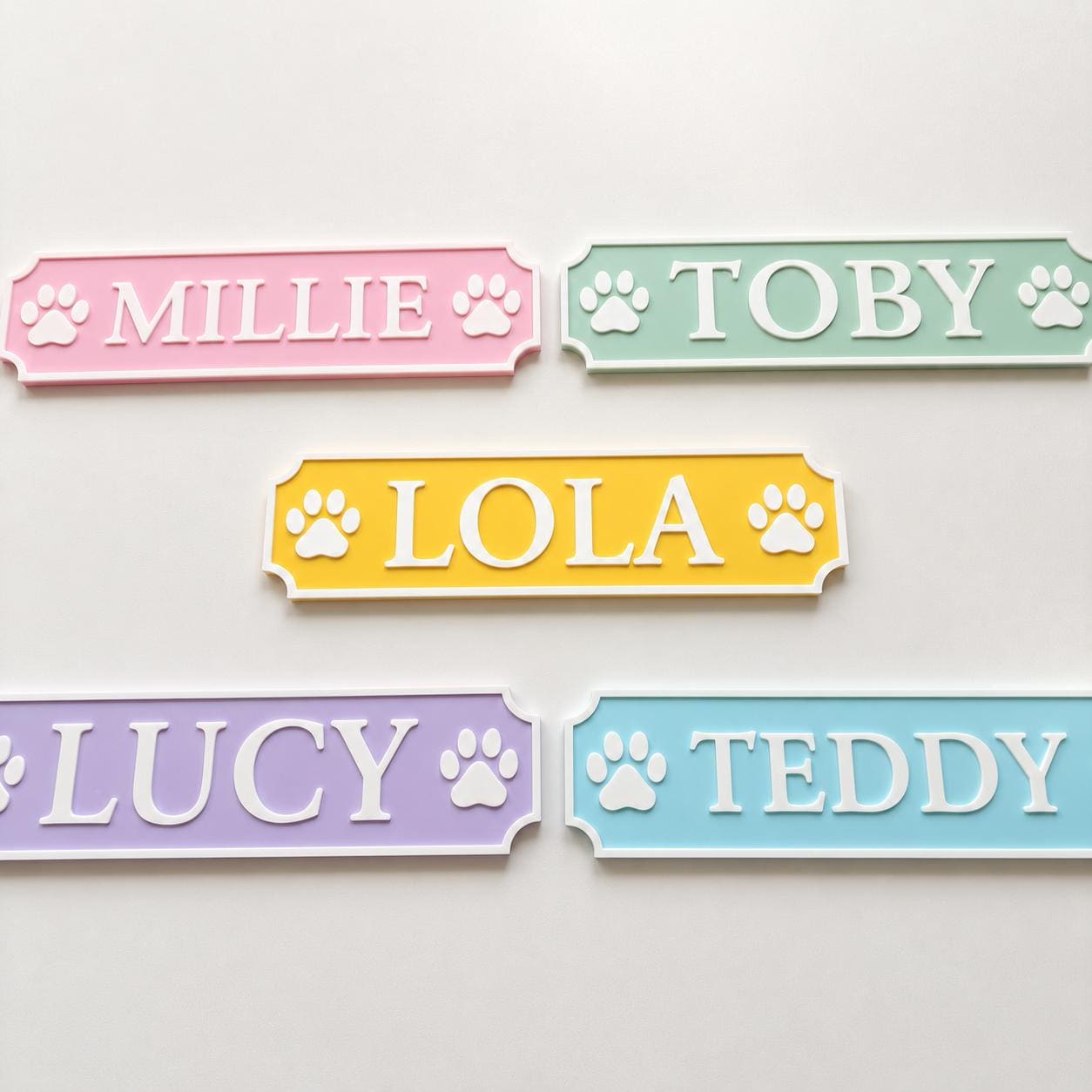 Personalised Dog Name Paw Sign – Custom Pet Crate Cage House Decoration Plate