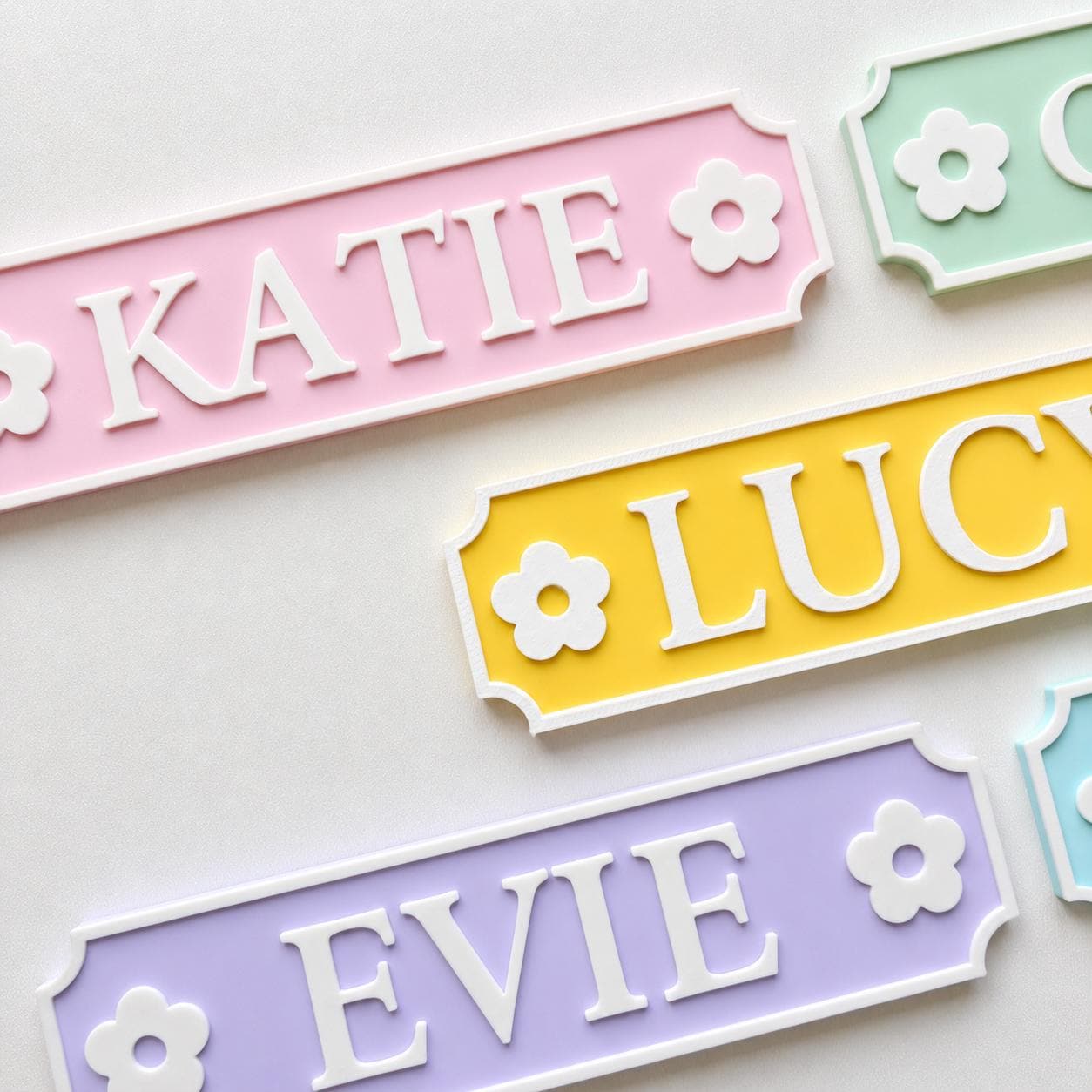 Personalised Name Door Sign – Custom Girls Bedroom Pink Decoration Plate Plaque