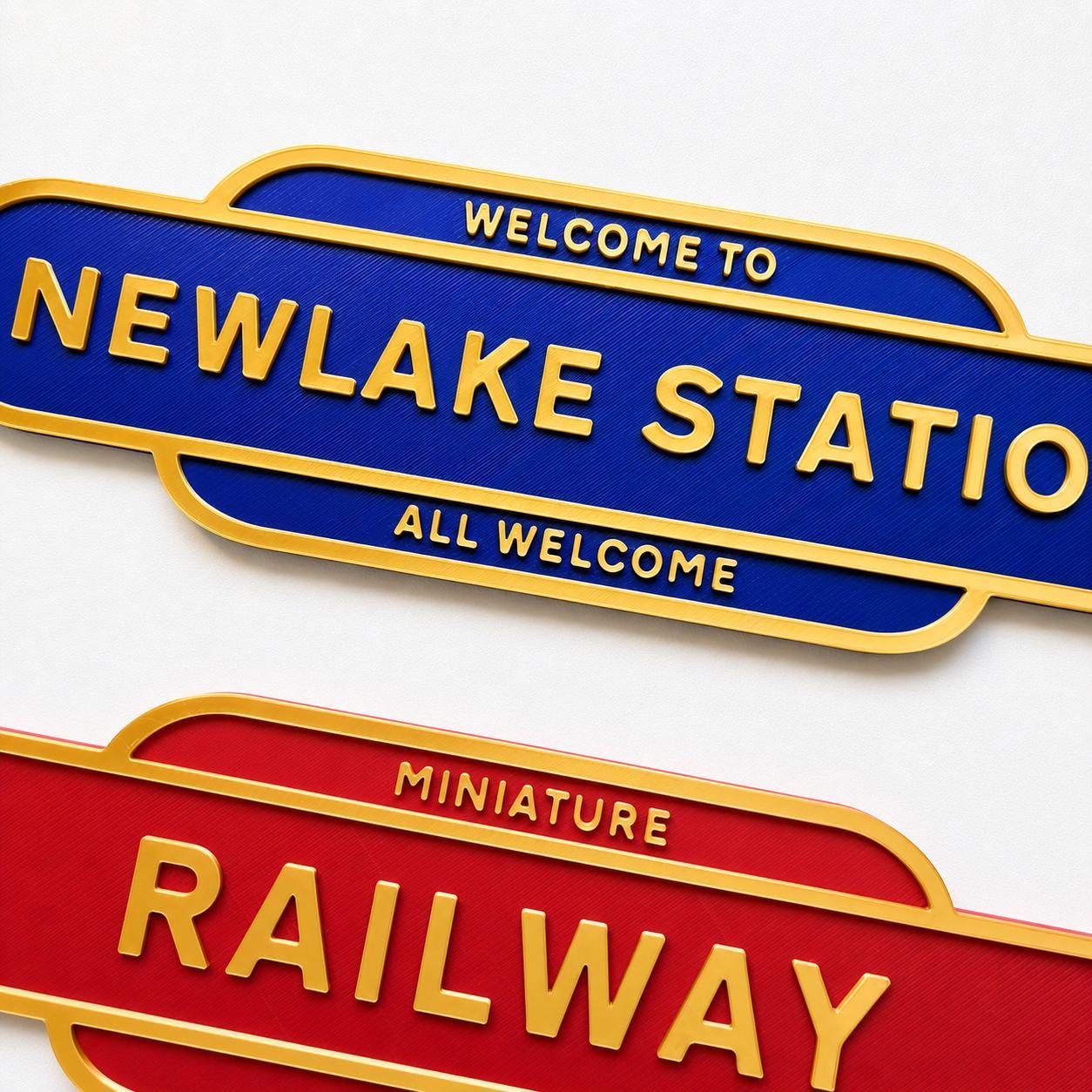 Personalised Text Railway Sign Man Cave Workshop Garage Shed Model Train Plaque