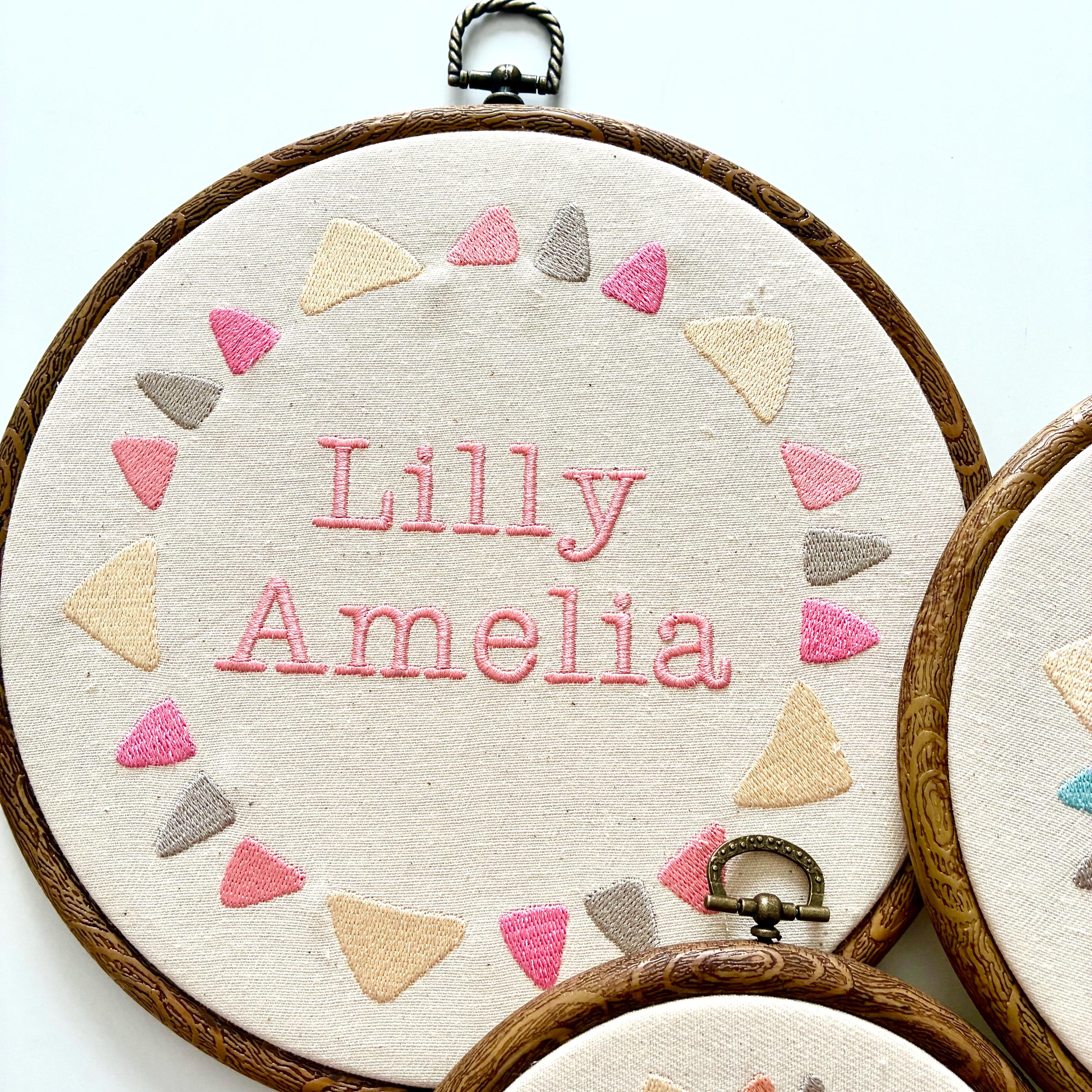 Personalised Embroidery Hoop – Custom Name Embroidered Vintage Art Nursery Decor Baby Shower Birth Announcement Gift