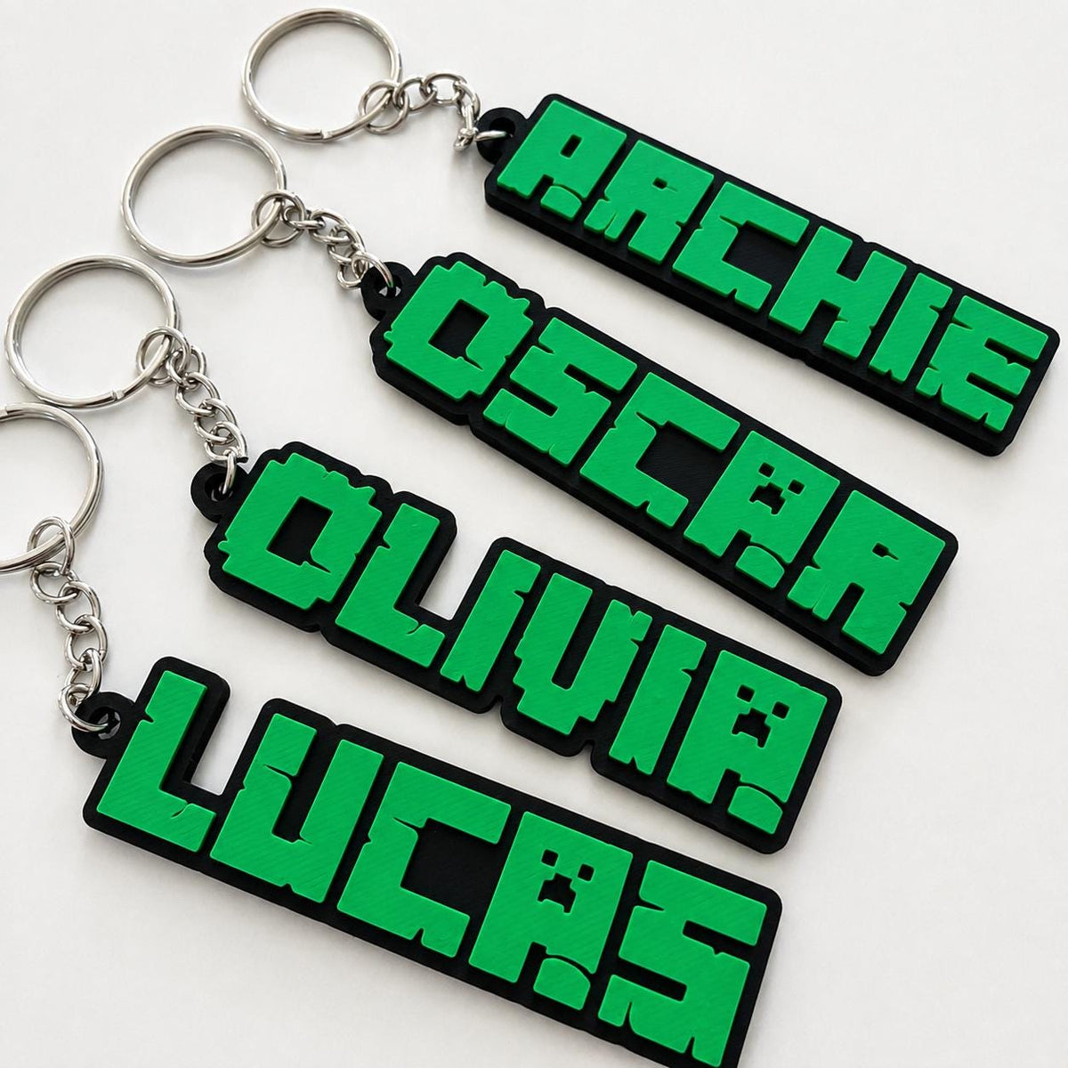 Personalised Pixel Name Keyring – Kids Gamer Gaming Keychain Party Bag Gifts
