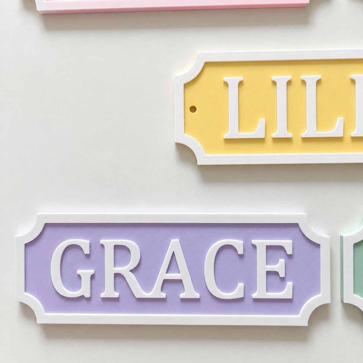 Personalised Kids Name Door Sign – Custom Girls Boys Bedroom Decoration Plate
