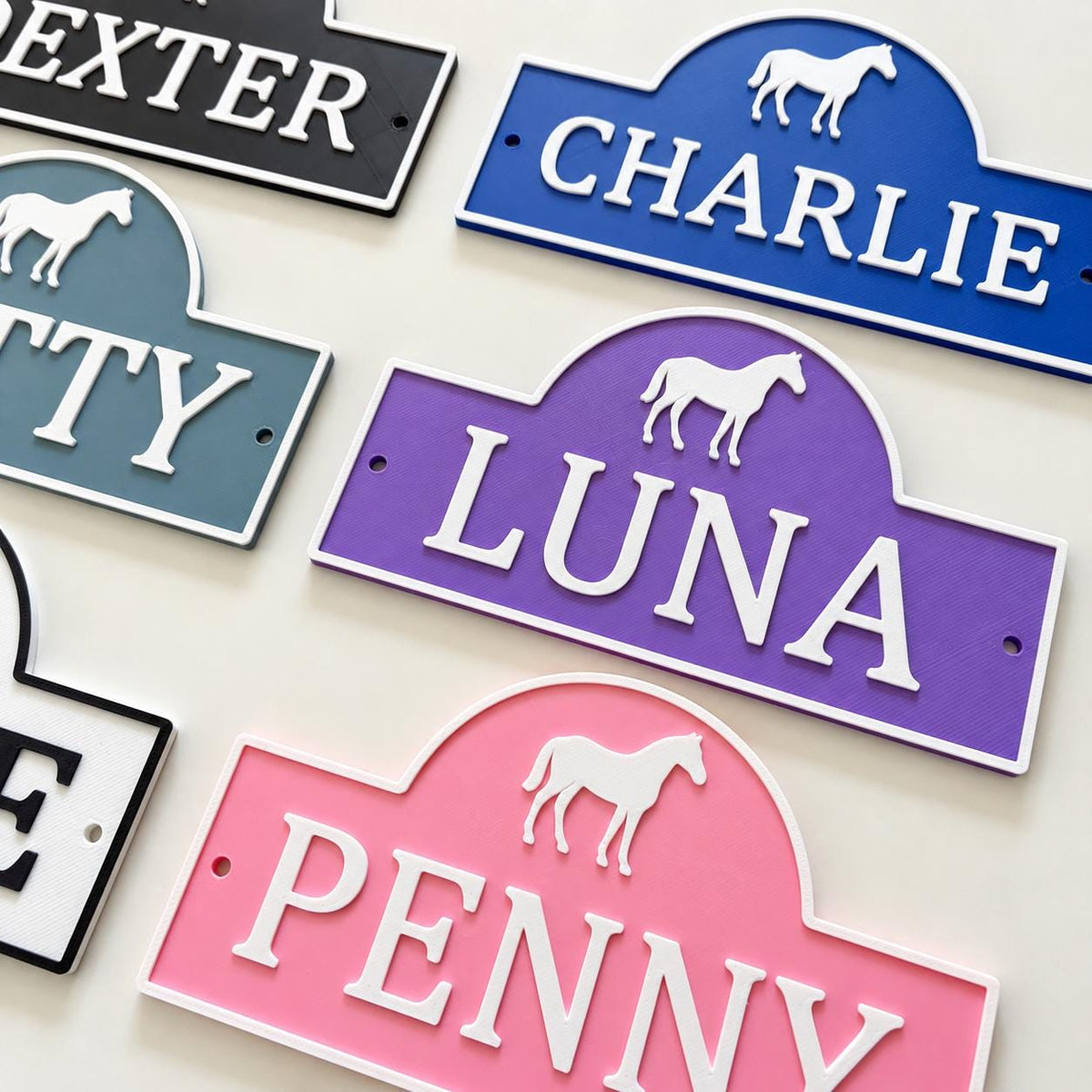 Personalised Stable Door Horse Name Sign – Paddock Trailer Stall Yard Barn Plate