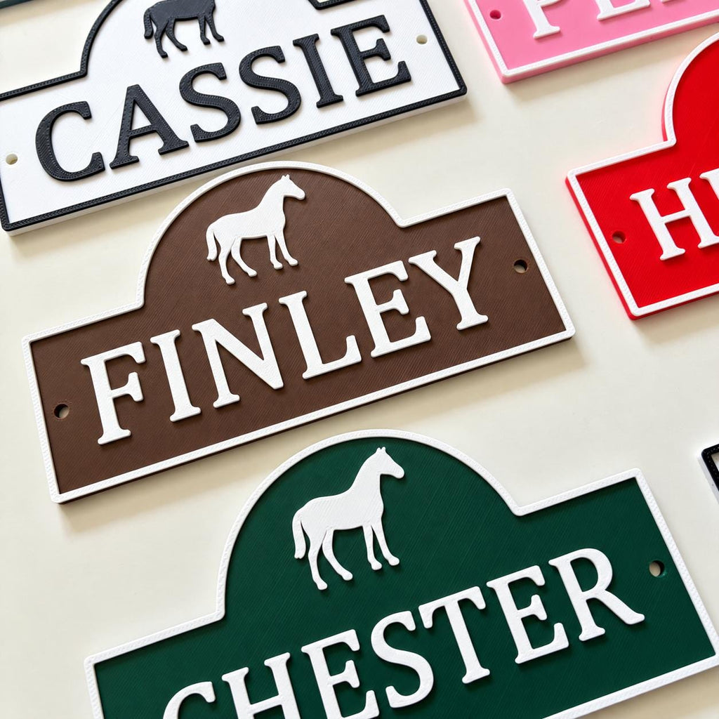Personalised Stable Door Horse Name Sign – Paddock Trailer Stall Yard Barn Plate