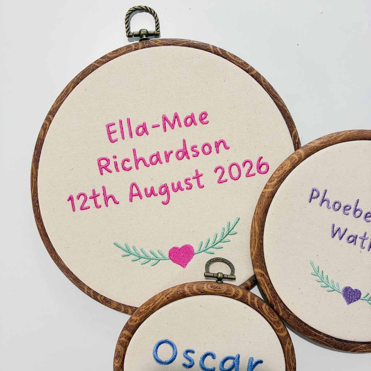 Personalised Name Embroidery Hoop – Custom Name Embroidered Vintage Art Nursery Decor Baby Shower Birth Announcement Gift