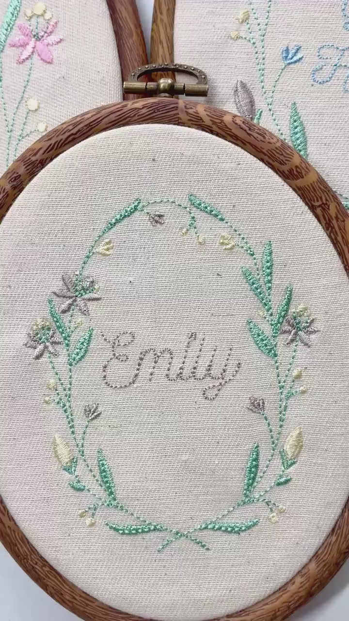 Personalised Floral Embroidery Hoop – Custom Name Embroidered Vintage Art Nursery Decor Baby Shower Birth Announcement Gift